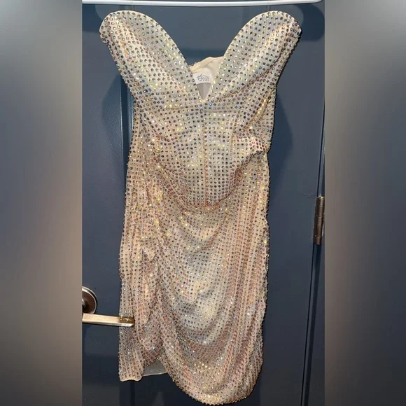 Oh Polly | Dresses | Oh Polly Cream Sequin Vneck Mini Dress | Poshmark